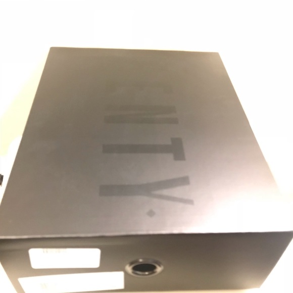 NIB FENTY X PUMA Hi trainer - Picture 2 of 7